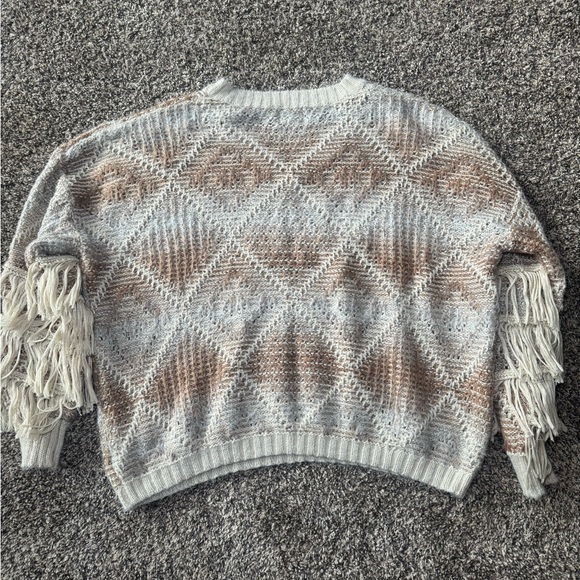🤎 Bibi Western-Inspired Fringe Sweater – Size Medium 🤎 - Picture 3 of 4